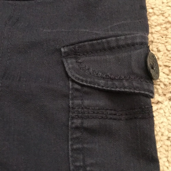 Gloria Vanderbilt Navy Blue long women’s shorts 14p - Picture 2 of 6